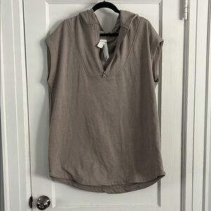 H&M Sleeveless Sweatshirt